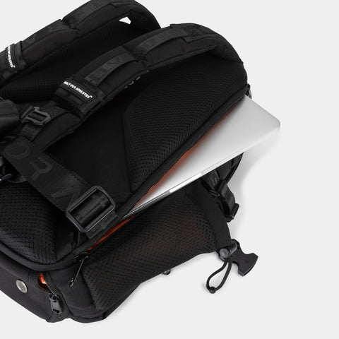 Black Pro Series Backpack 25L