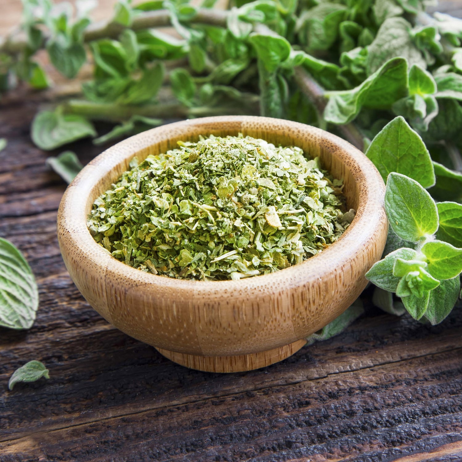 How Athletes Can Get Micronutrients From Oregano