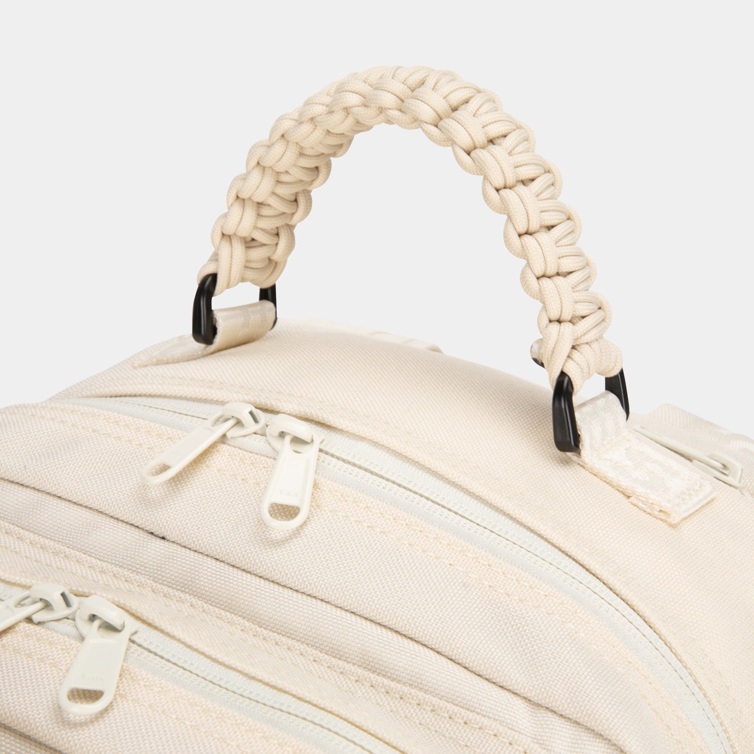 Winter White Pro Series 25L Gym Backpack