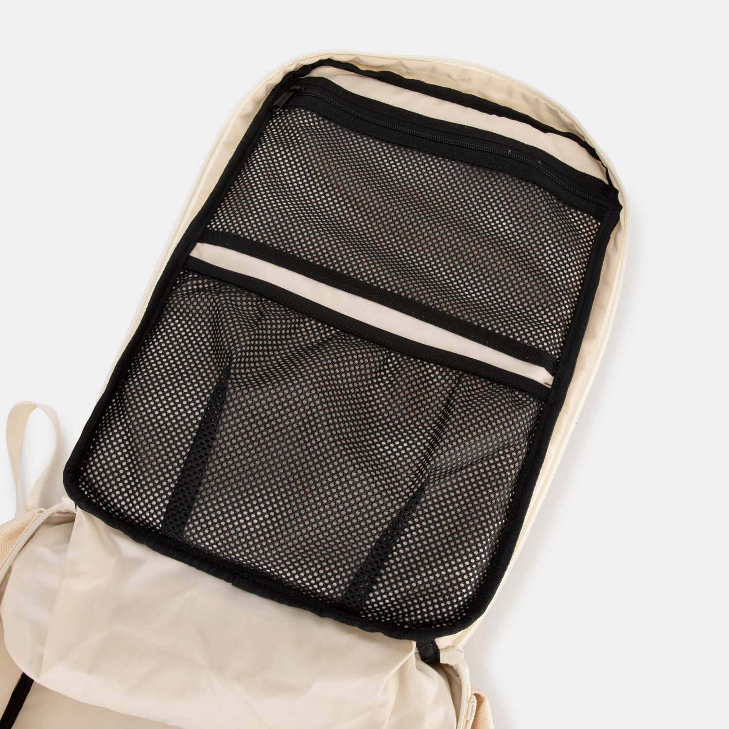 Winter White Pro Series 25L Gym Backpack