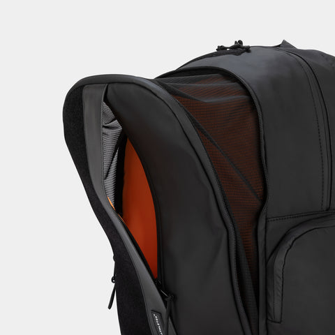 Black Cycling Backpack 22L
