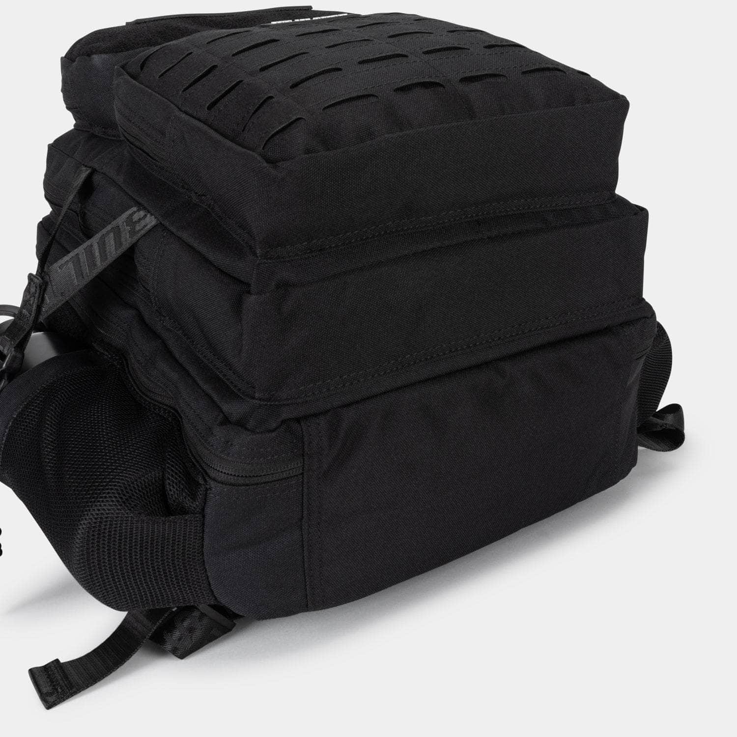 BUILT FOR ATHLETES バックパック ブラック Large Black & Red Gym Backpack | Built for Athletes – Built