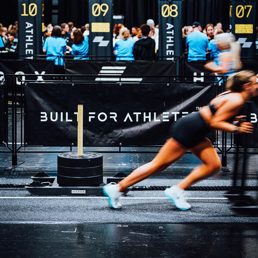 Das HYROX-Erlebnis freischalten: Der ultimative Leitfaden zur Eroberung des Fitnessphänomens