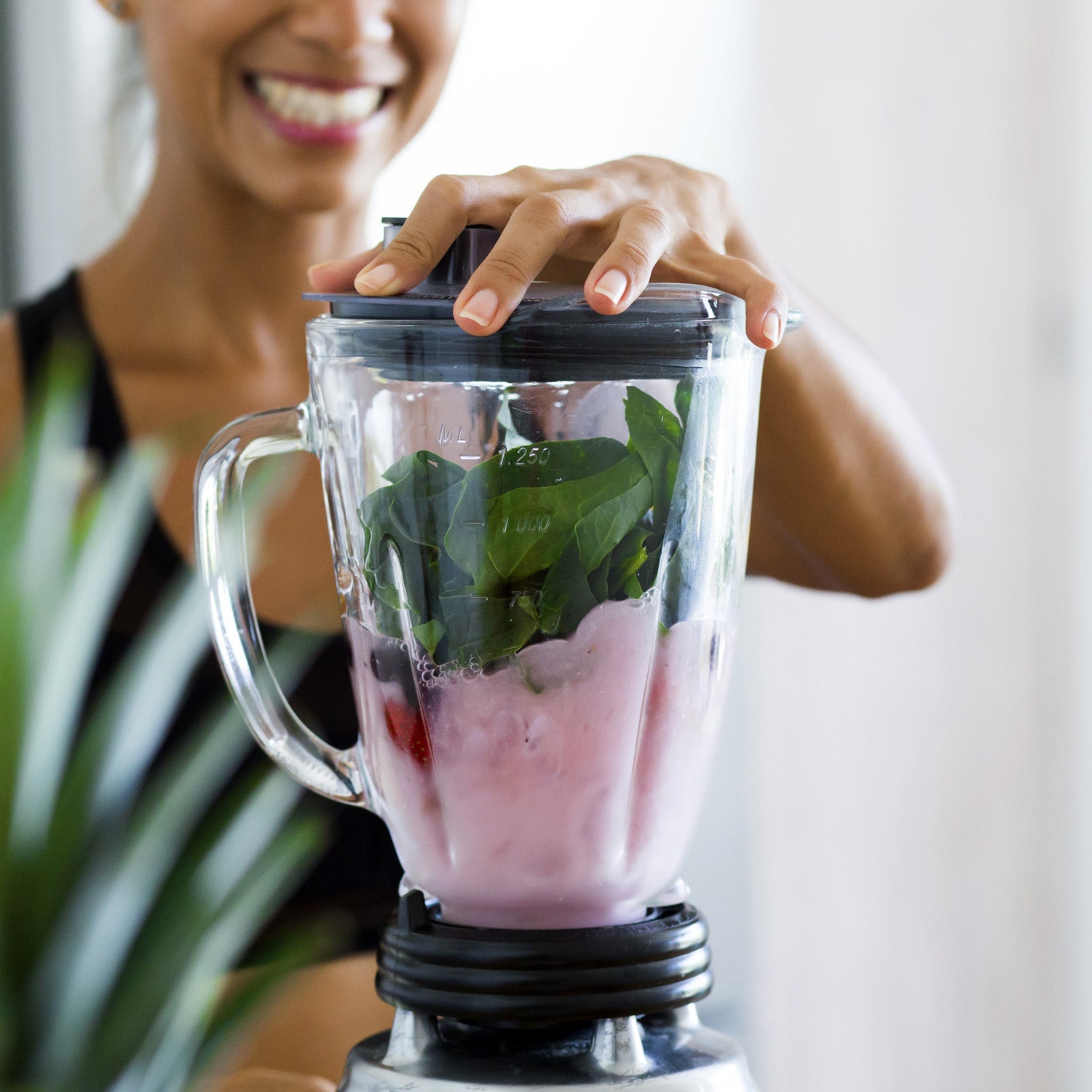 Die 6 besten Mixer für die Zubereitung von Smoothies