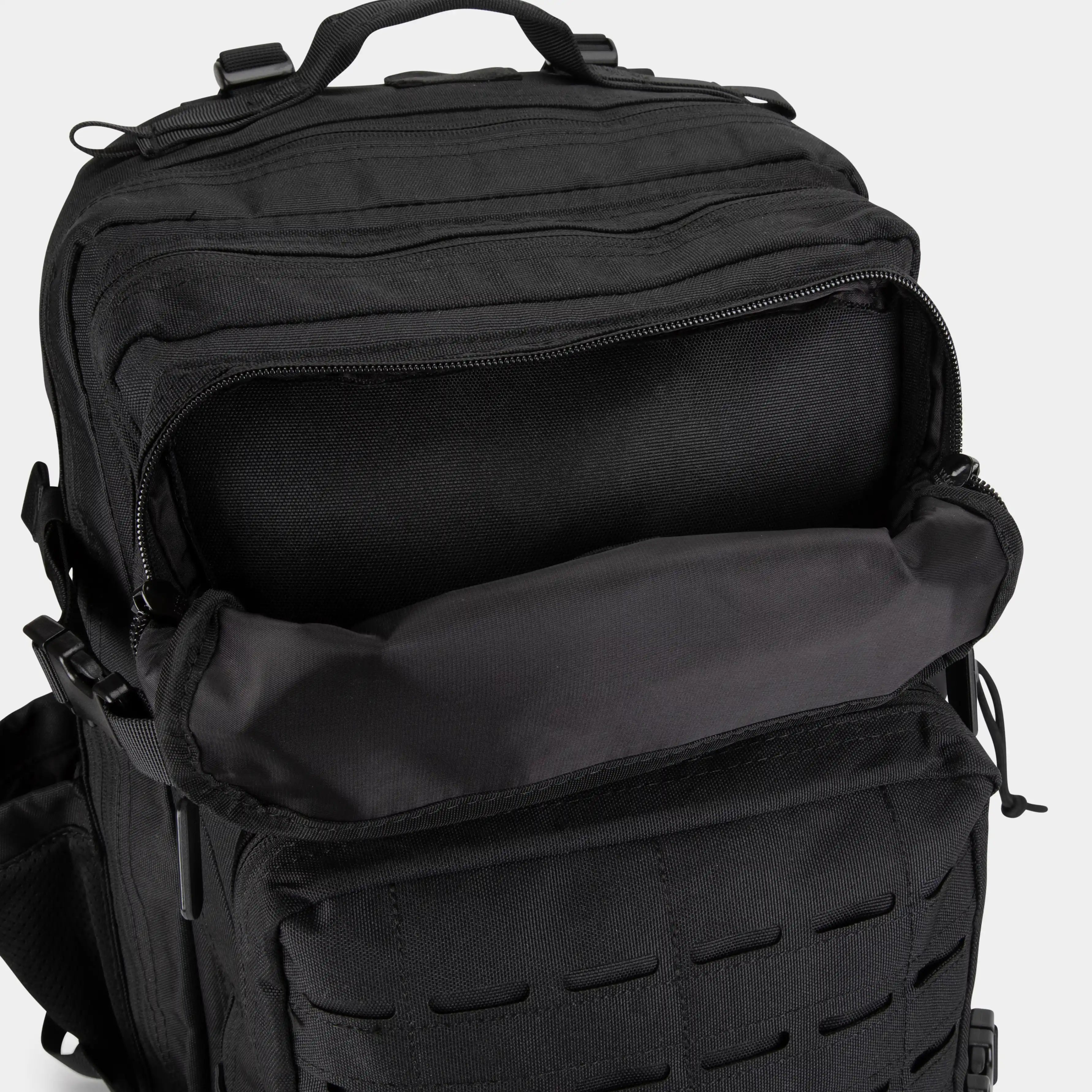 Built for Athletes Rucksäcke Large Black Gym Backpacks