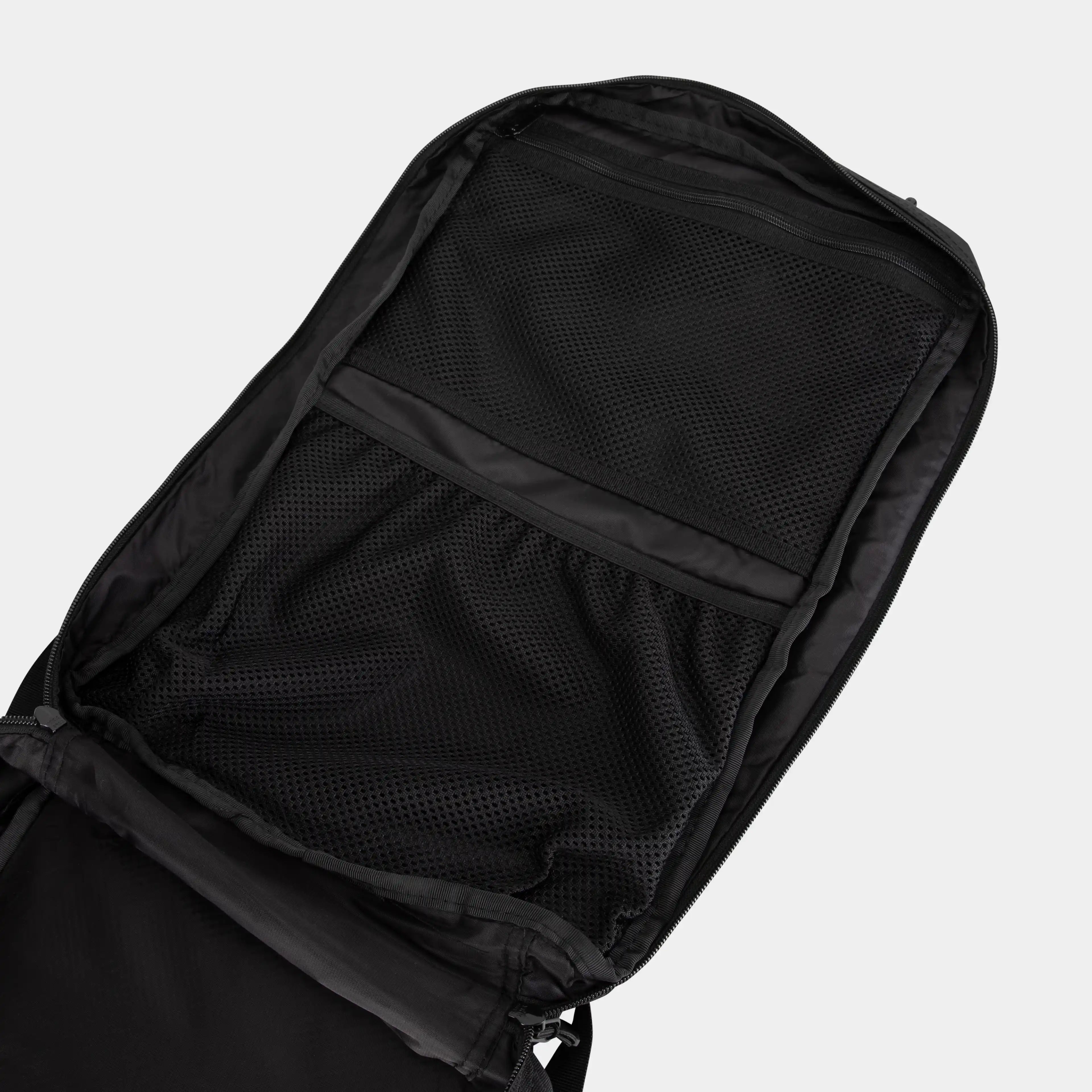 Built for Athletes Rucksäcke Large Black Gym Backpacks