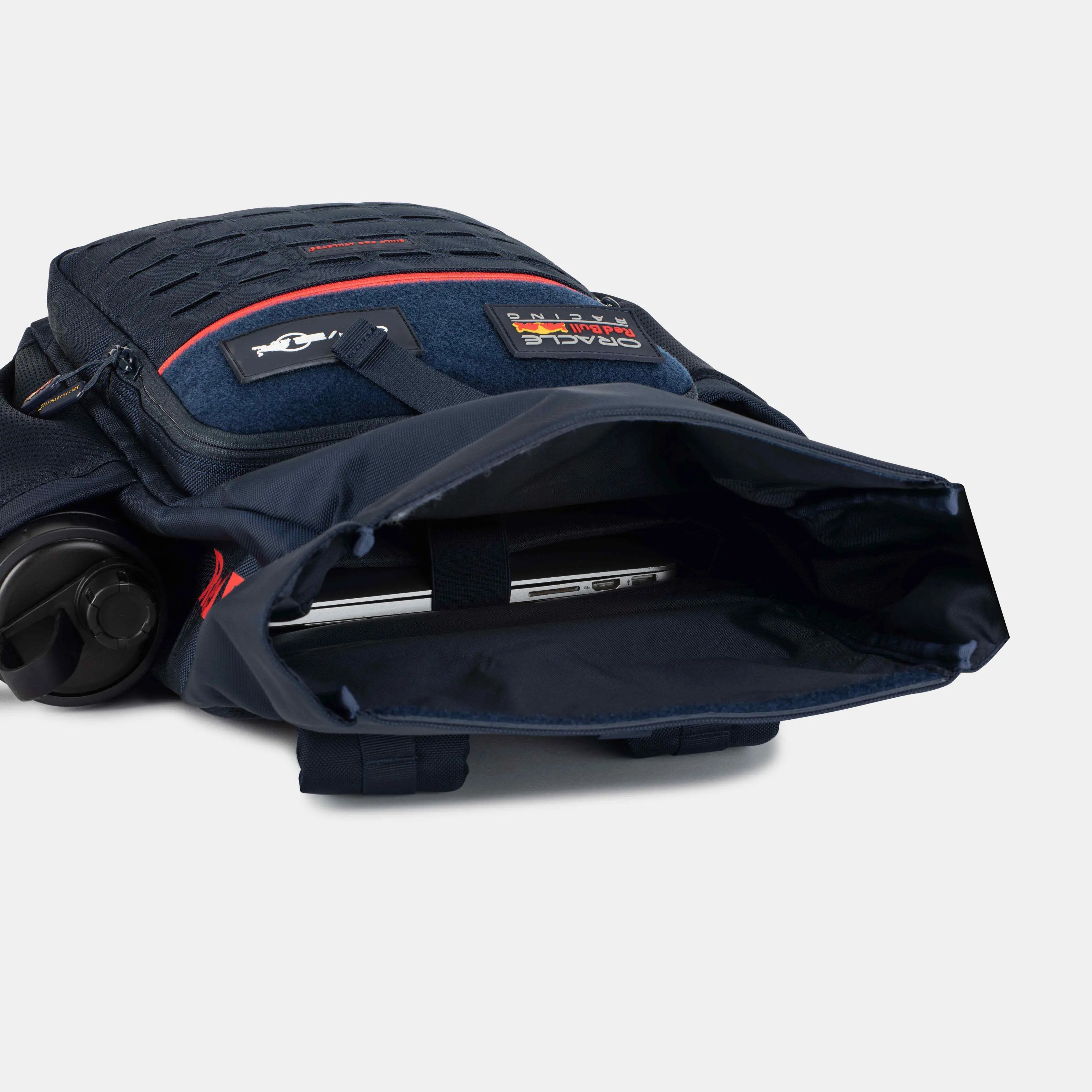 Built For Athletes Rucksäcke Oracle Red Bull Racing Rolltop Rucksack