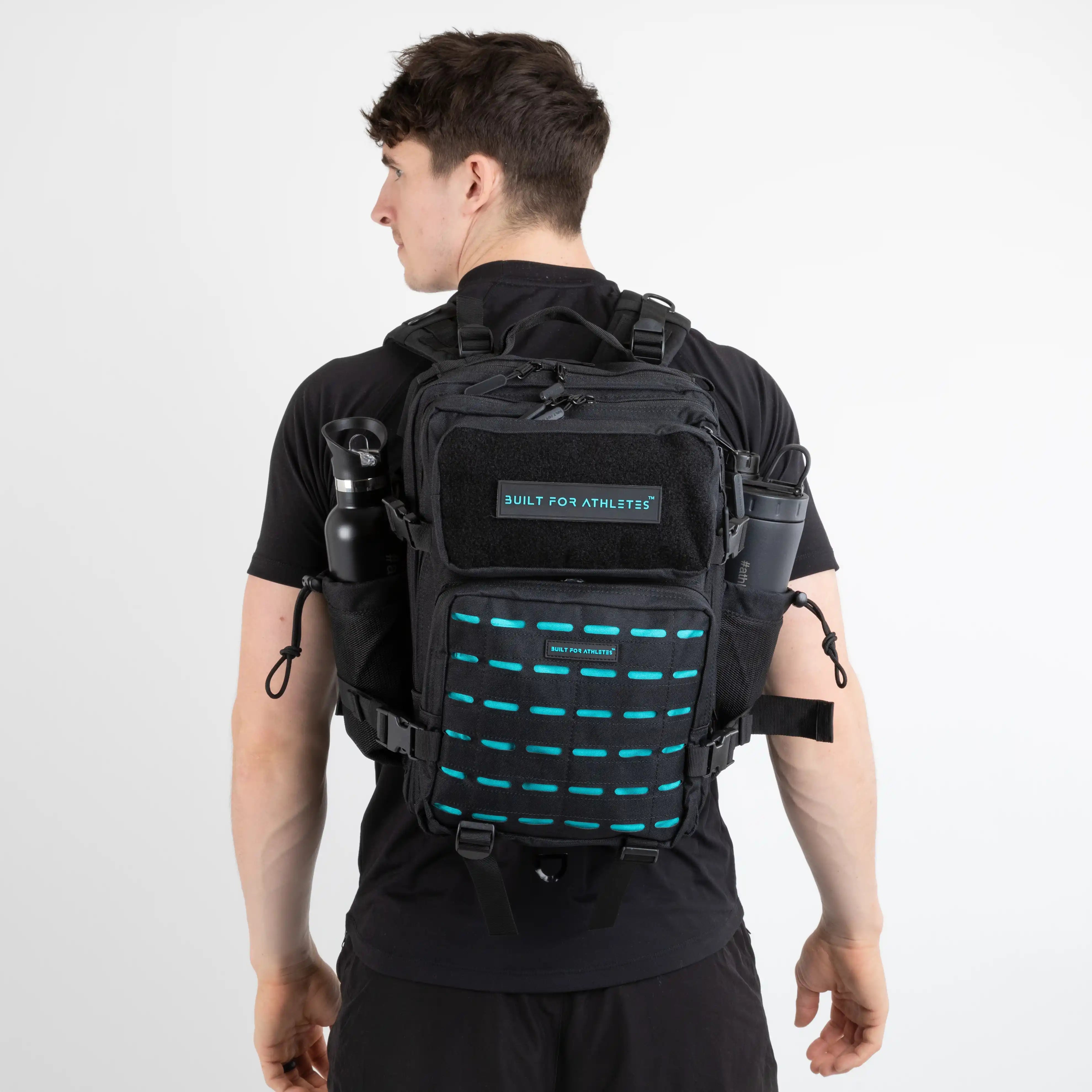 Built for Athletes Backpacks Petit sac à dos de sport noir et aqua